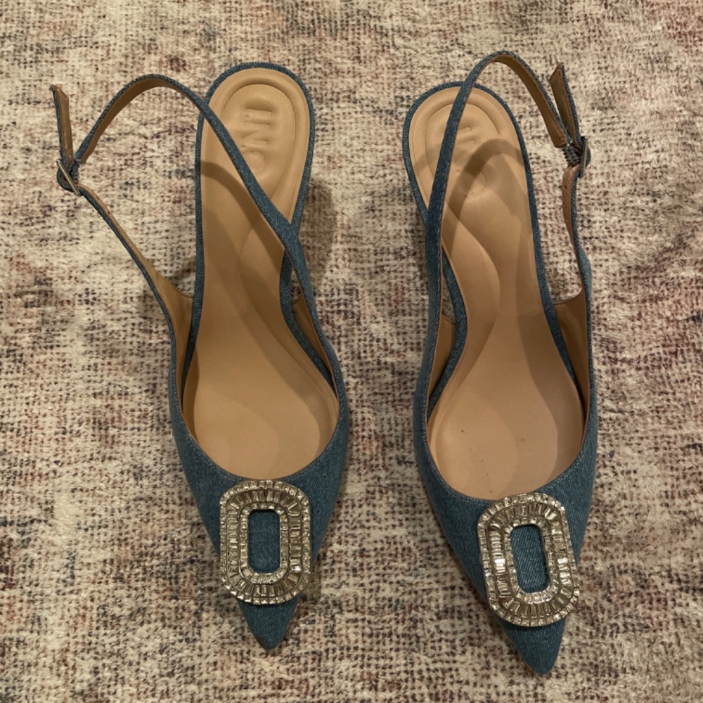 Gizi Embellished Slingback Pumps